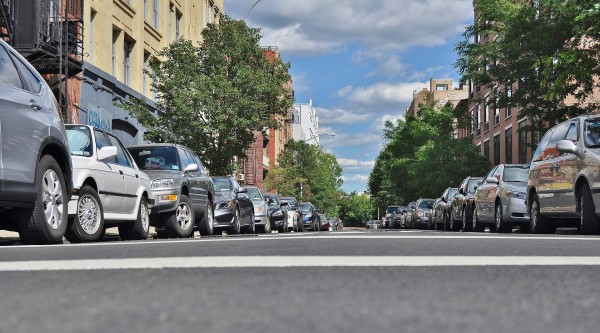electric-vehicles-cars-parked-cars
