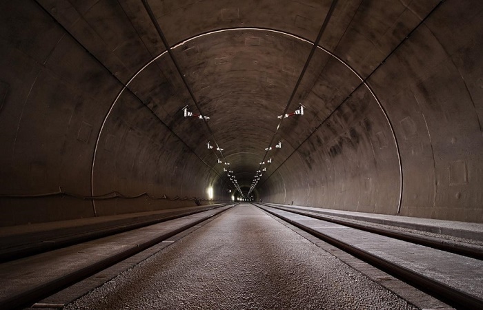 tunnel