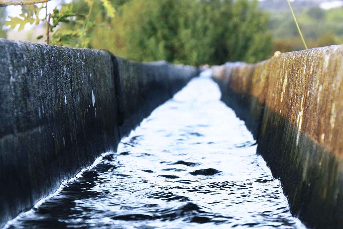 Water channeling
