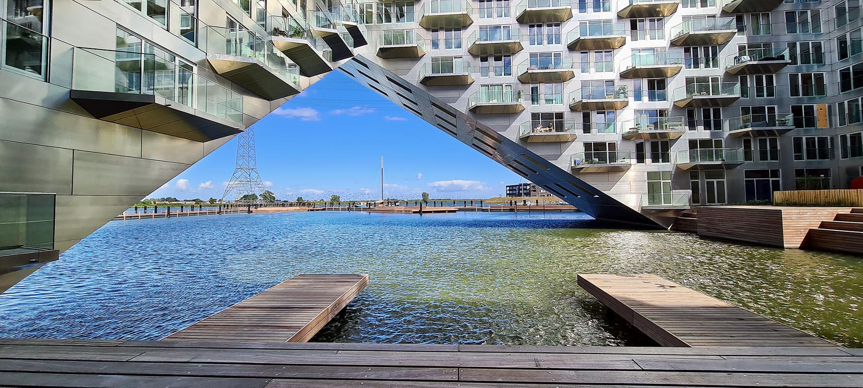 Sluishuis homes in Amsterdam